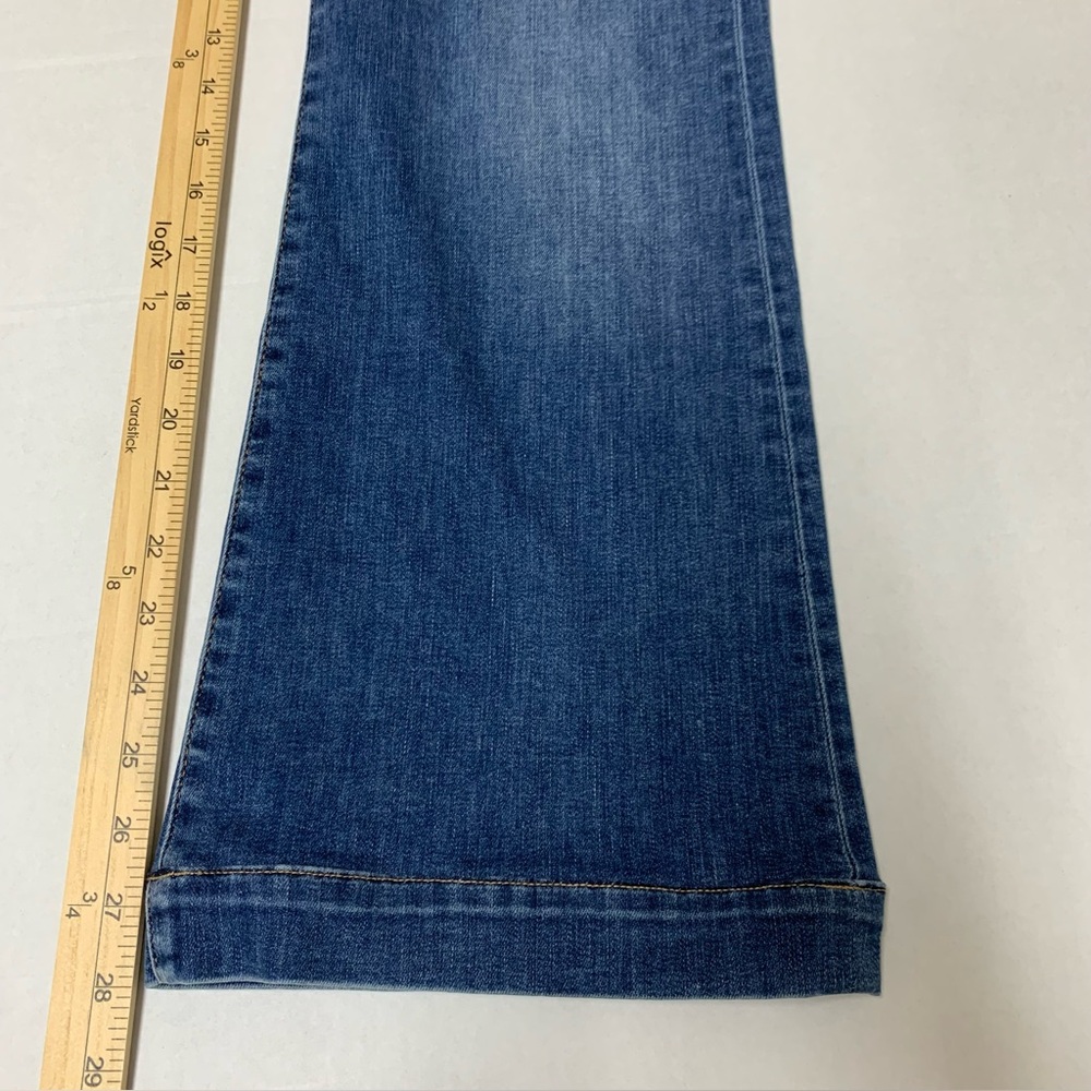 7 For All Mankind Dark Blue Flare Jeans with Contrast Pocket Detail - Picture 15 of 16